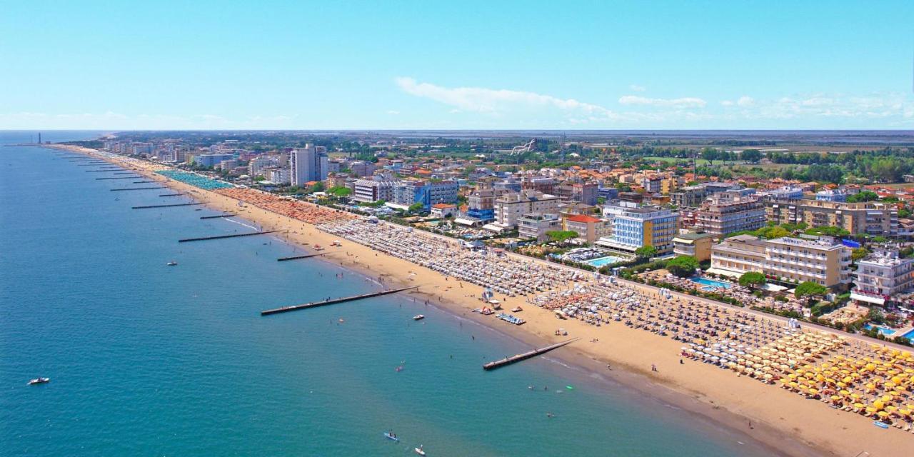 Appartamento Flaminia 30 Metri Dal Mare Lido di Jesolo Eksteriør bilde