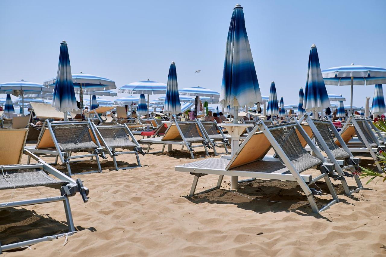 Appartamento Flaminia 30 Metri Dal Mare Lido di Jesolo Eksteriør bilde